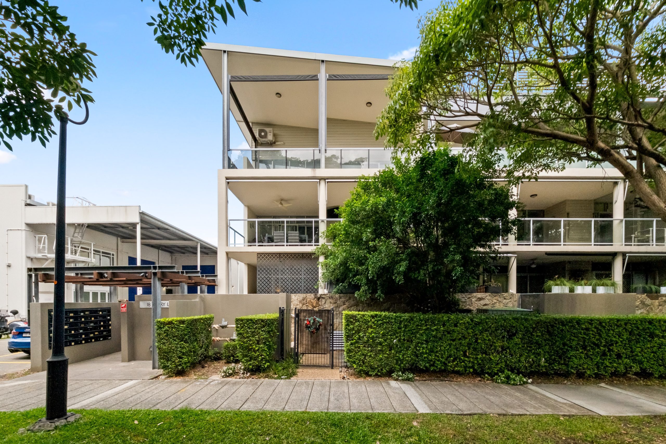 31/18 Ferry Lane, BULIMBA  QLD  4171